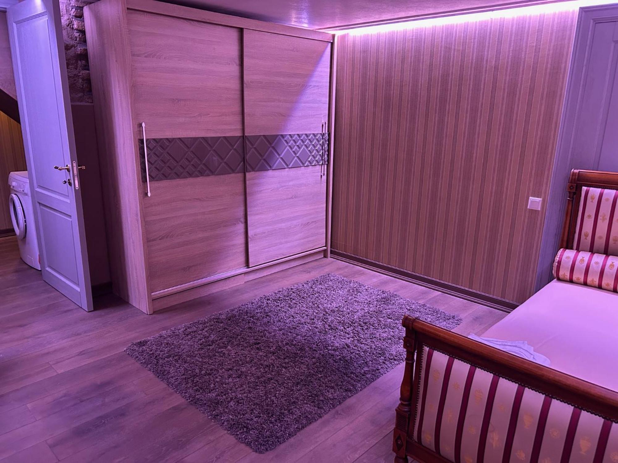 Uzupis Angel 3 Bedroom Apartment Vilna Exterior foto